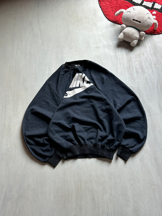 Nike Classic Logo Crewneck Sweatshirt