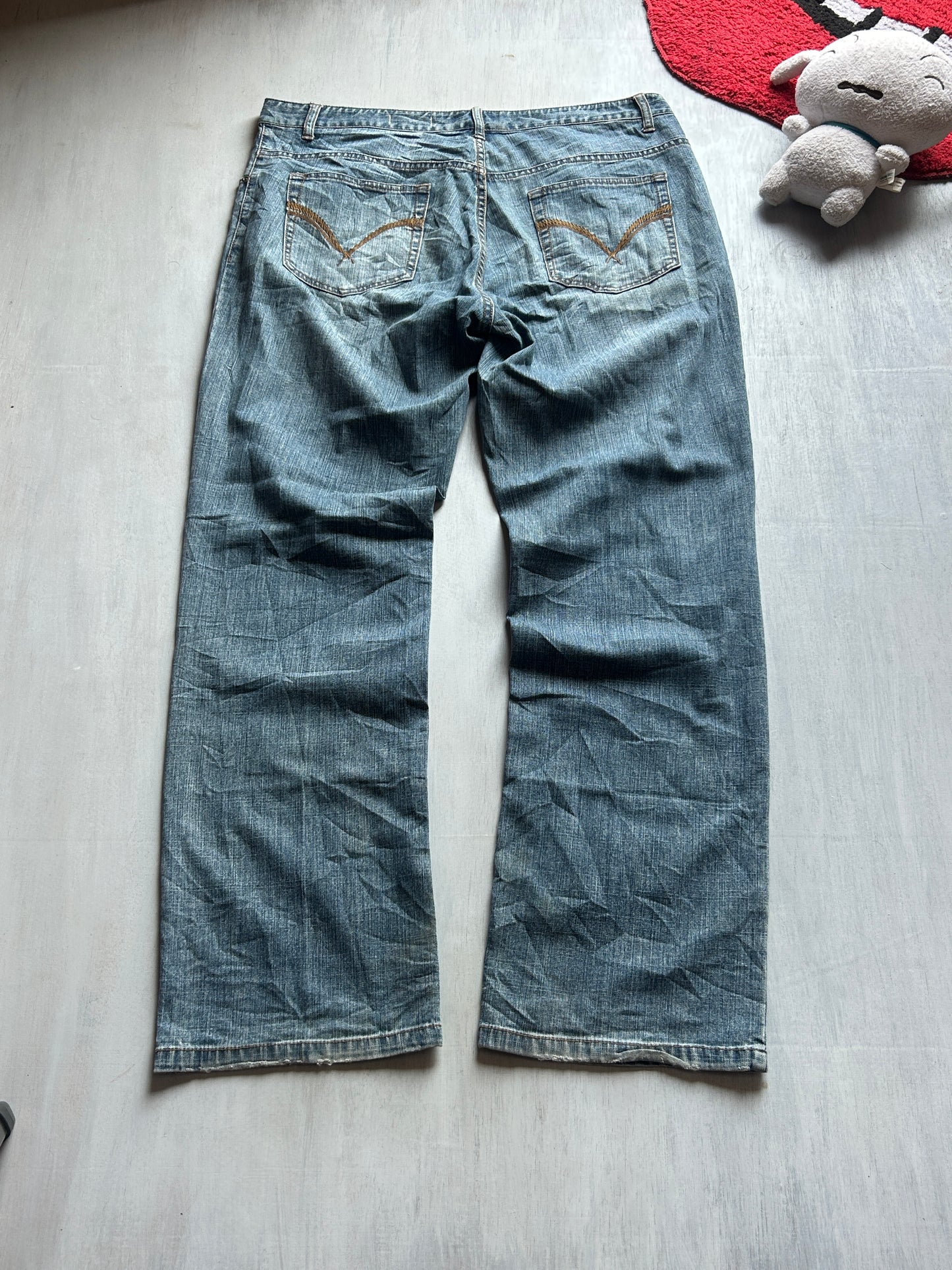 Vintage Wash Blue Straight-Leg Denim - (XXXL)