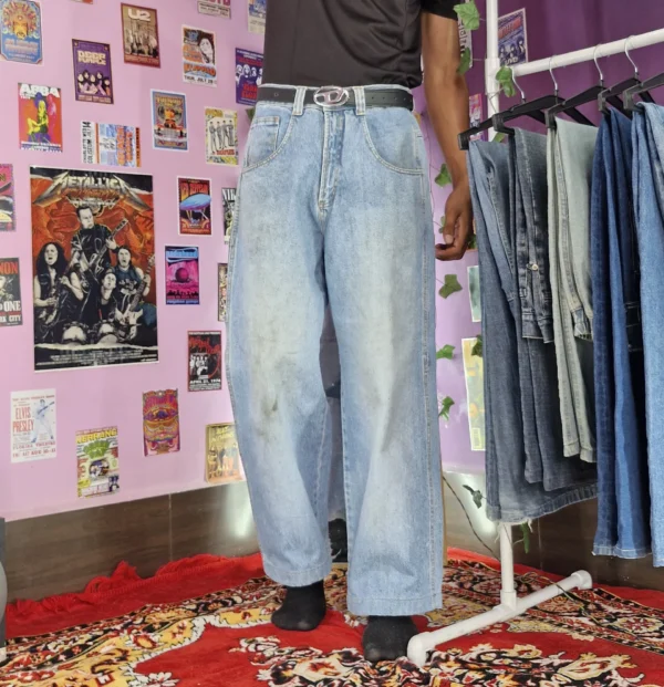 Skyline Stitch Baggy Jeans – Stone Fade Edition - (L)