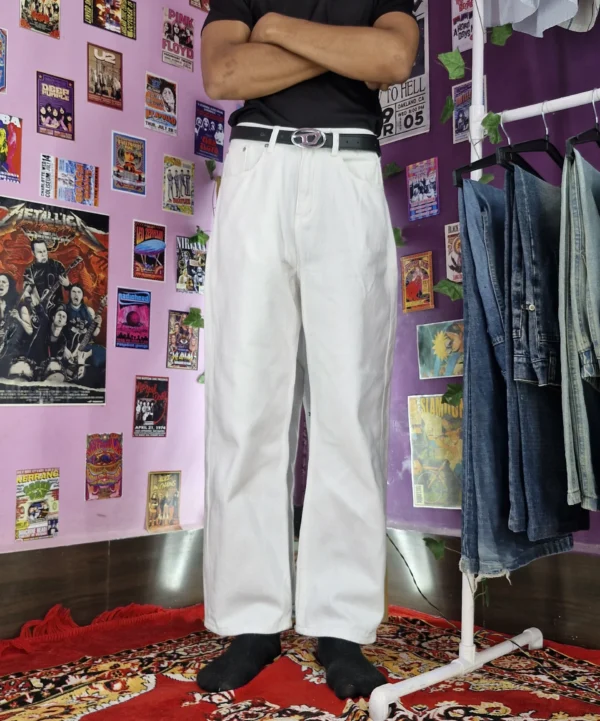 Cloudcore Baggy Jeans – Crisp White Edition - (S)