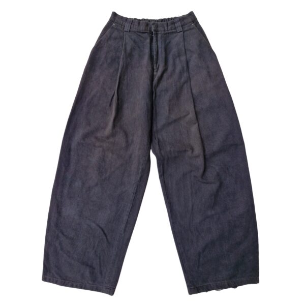 "Noir Drift" Barrel Leg Denim