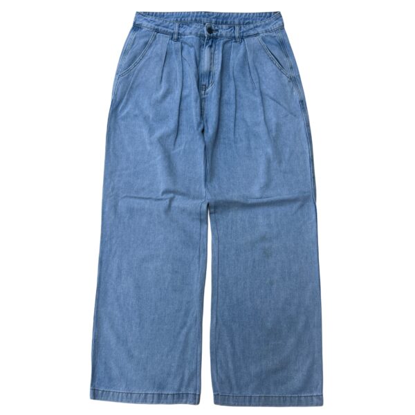 Pleated Light Blue Wide-Leg Jeans - (L)